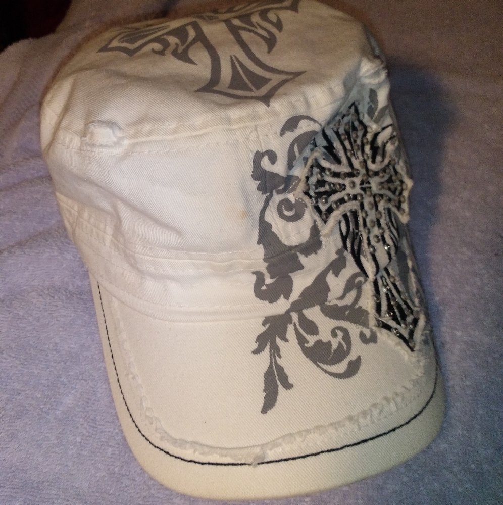 Pit Bull Hat, White & Black, Fun & Cute, Military Style, Super Clean